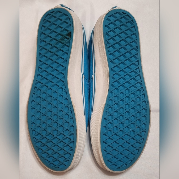 Vans - Picture 4 of 4